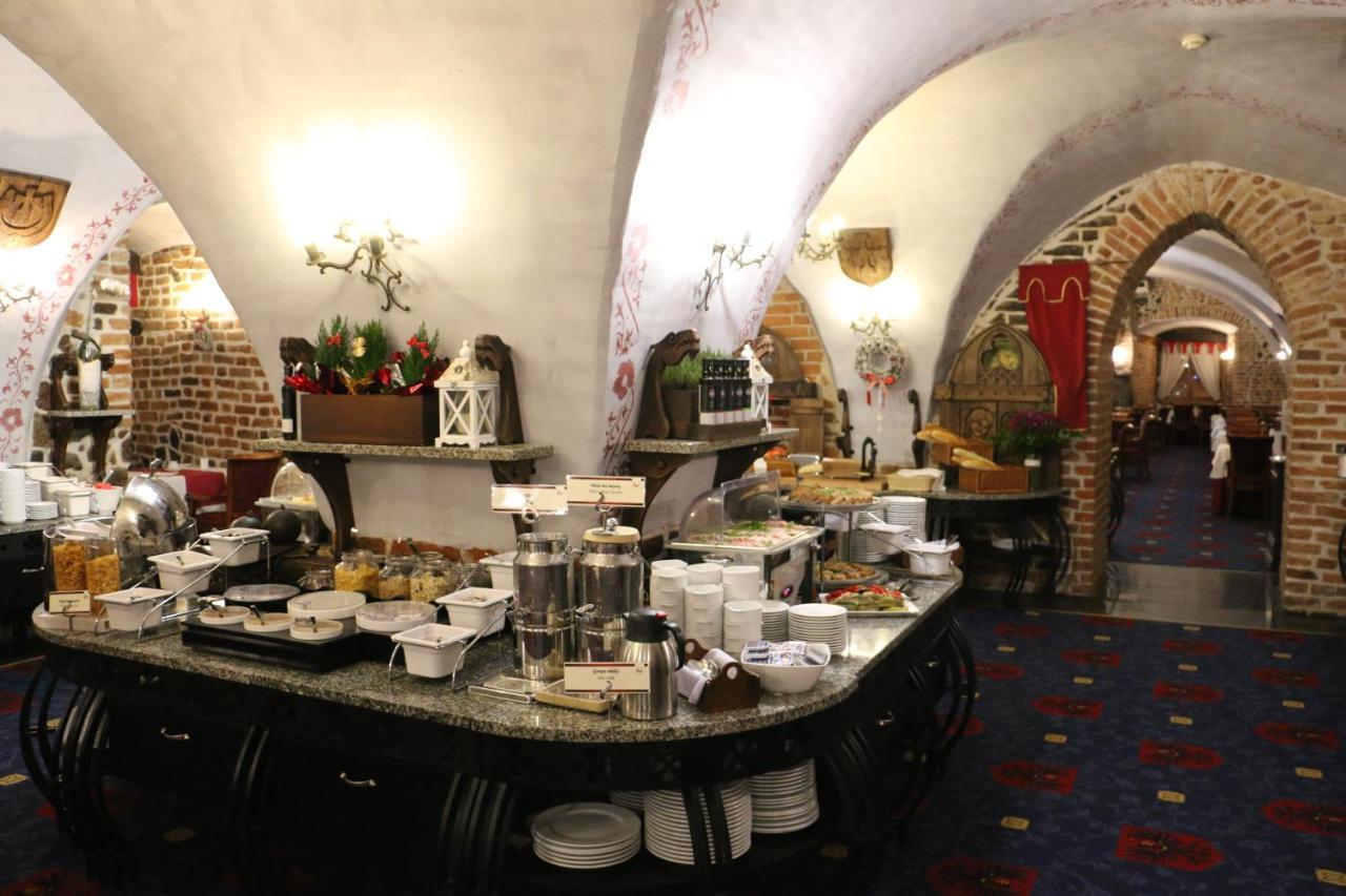 Gosciniec Rynski Mlyn Рын Экстерьер фото